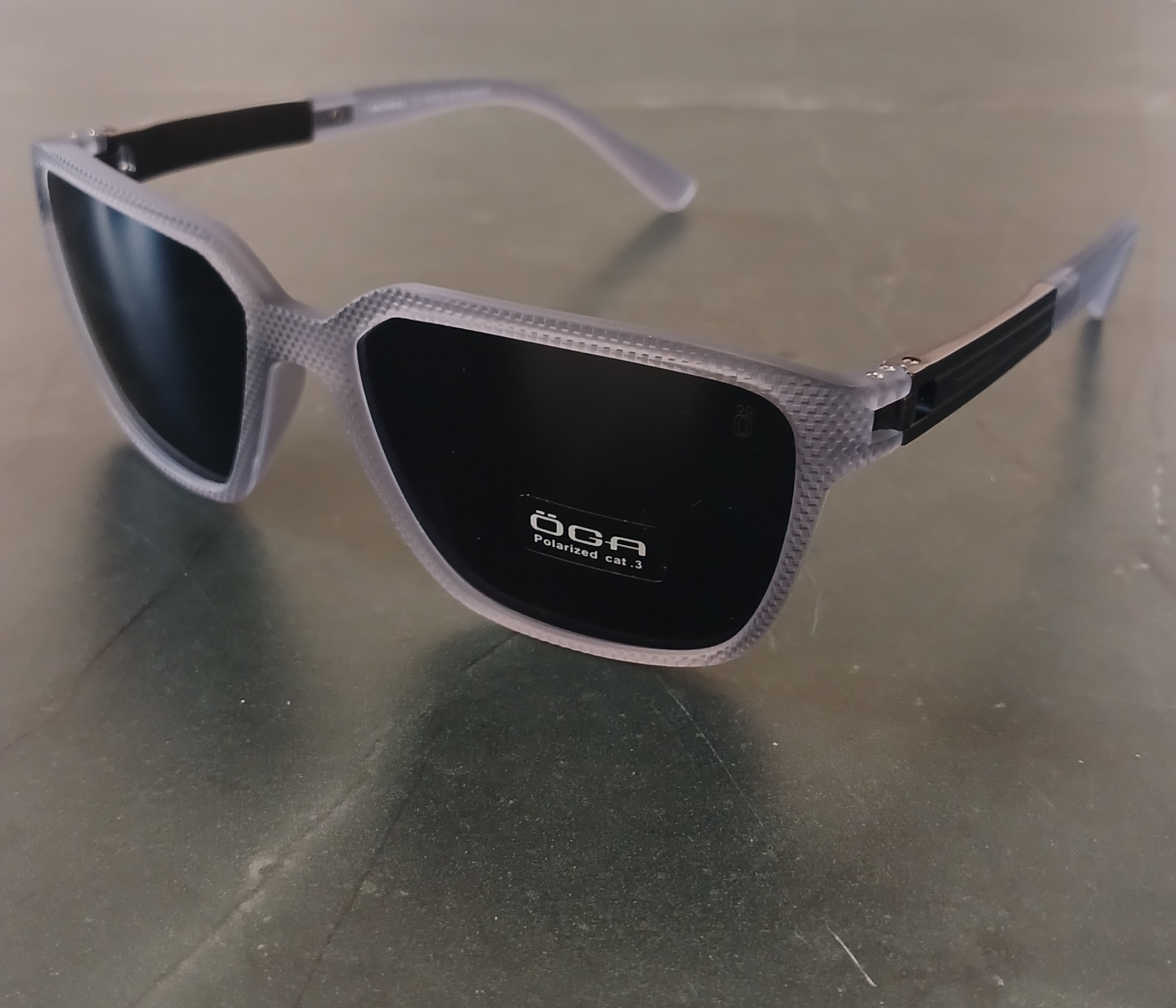 عینک آفتابی مردانه کائوچو برند  UV400  Polarized OGA دسته دو تيکه